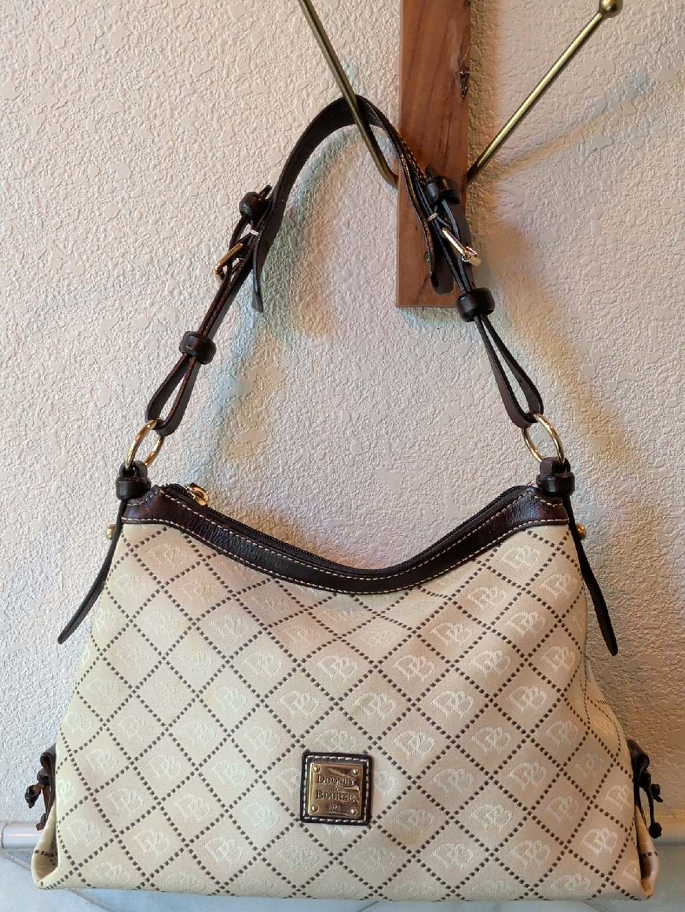Dooney & Bourke Cream and Brown Signature Shoulder Hobo